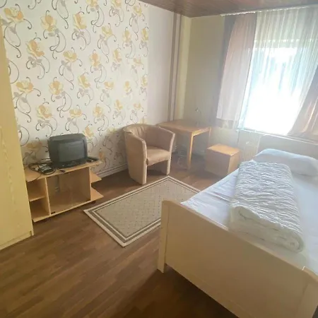 Monteurzimmer Abbehauser Bahnhof Kro Nordenham